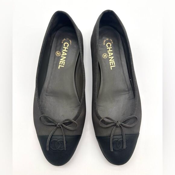 Chanel CC Logo Charcoal Nubuck Leather Cap Toe Ballerina Flats EU 40 US 9-9.5 - Picture 2 of 11